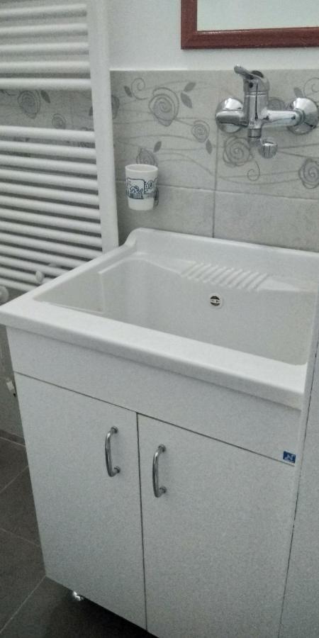 Crispi Accomodation B&B Катания Экстерьер фото